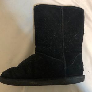bear paw black boots 🐻